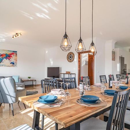 Lovely Home In Benalmadena With Kitchen Bagian luar foto