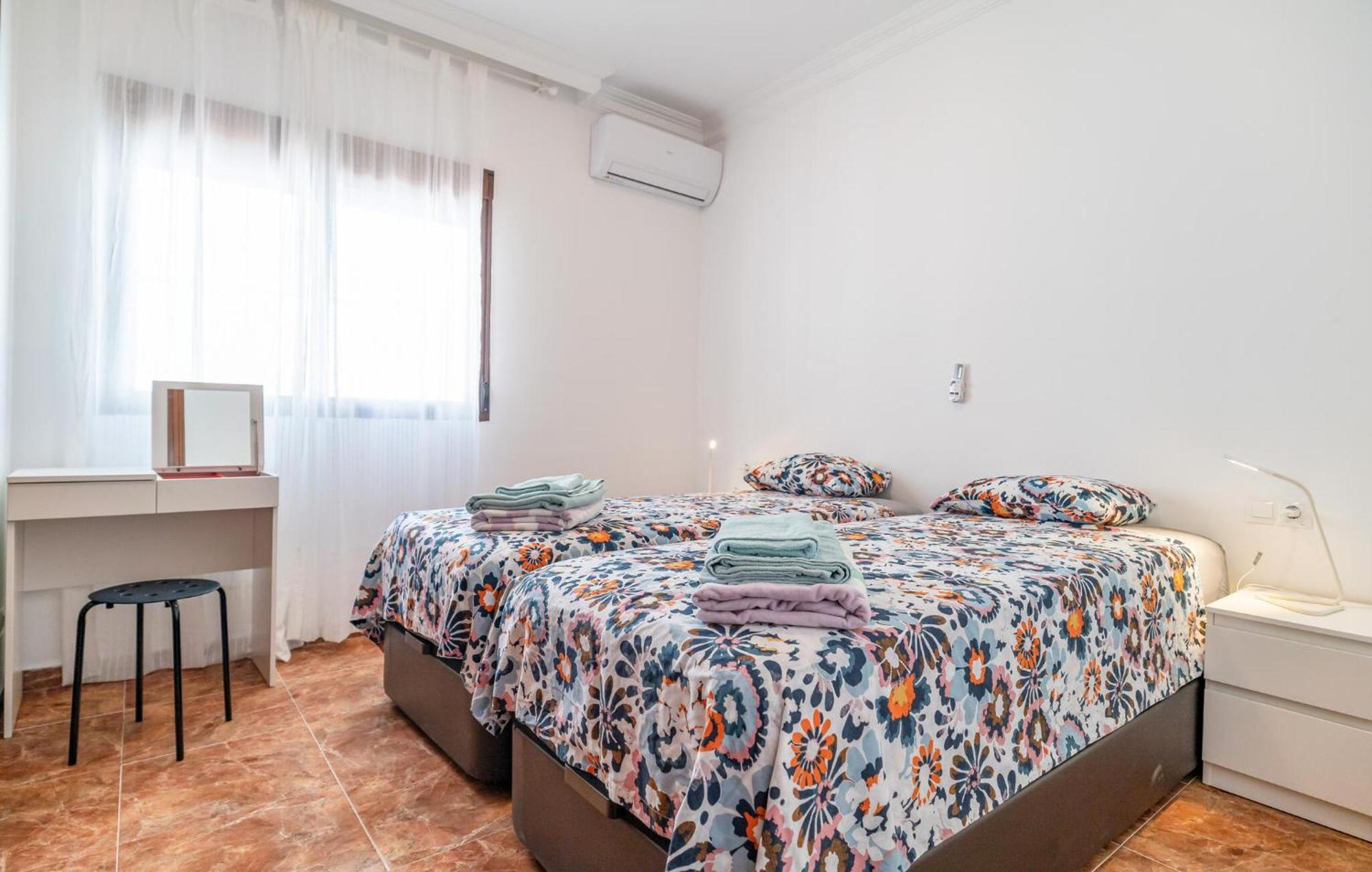 Lovely Home In Benalmadena With Kitchen Bagian luar foto